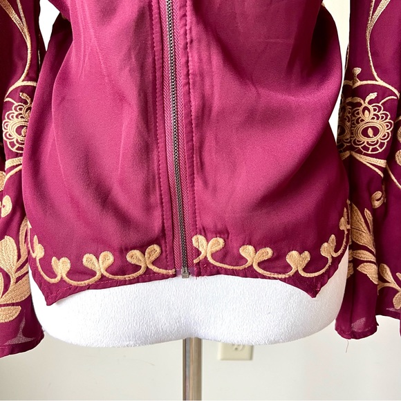 GIMMICKS Embroidered Bell Sleeve Mock Neck Boho Blouse—SZ. XS - Picture 11 of 17
